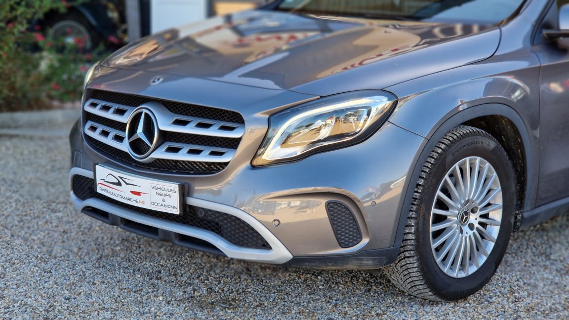 Mercedes Gla - Photo 3