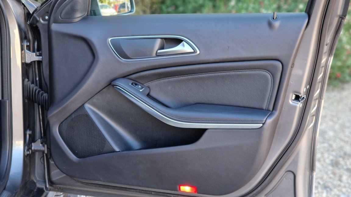 Mercedes Gla - Photo 34