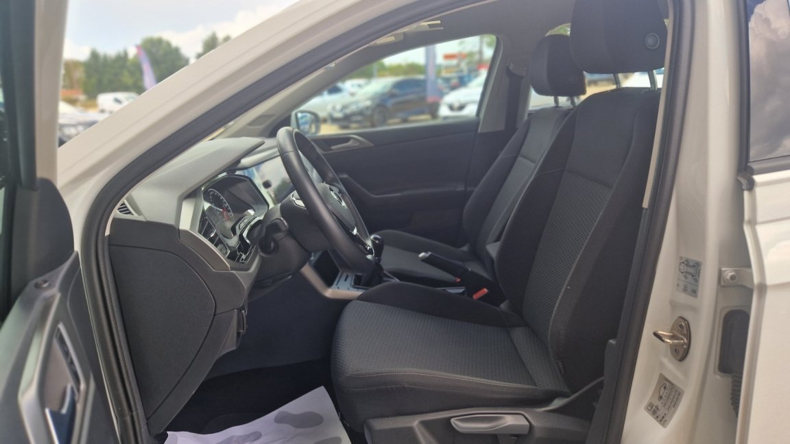 Volkswagen Polo - Photo 15
