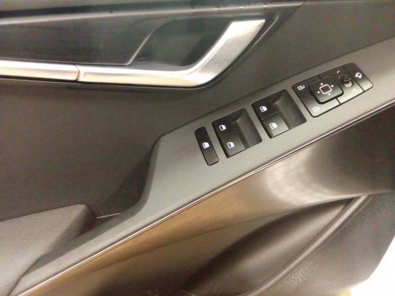 Kia Niro - Photo 24