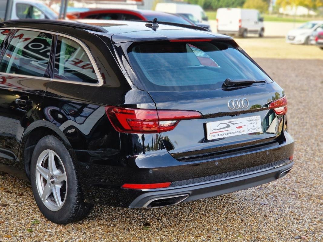 Audi A4 Avant - Photo 12