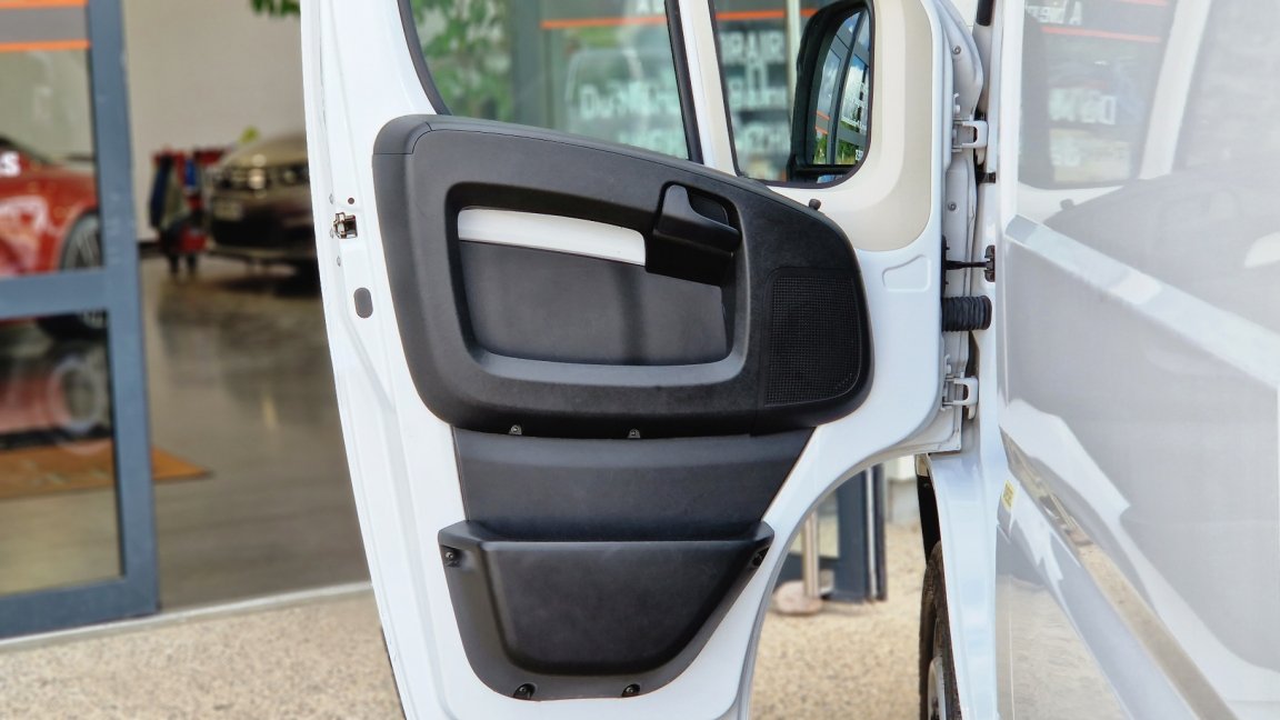 Fiat Ducato - Photo 17