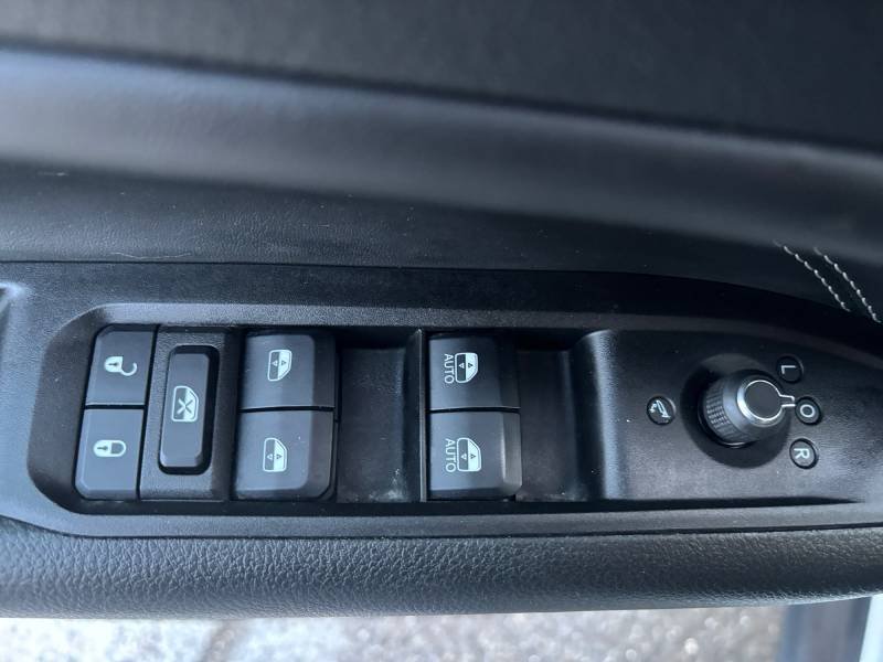Jeep Compass - Photo 22