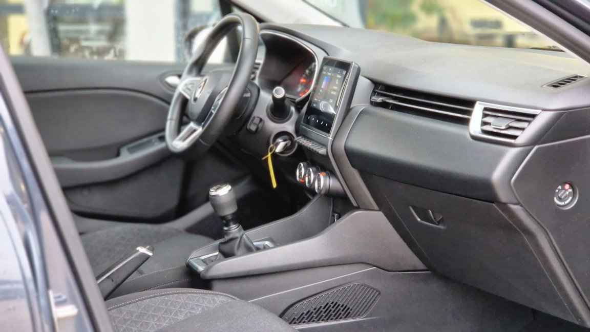 Renault Clio - Photo 17