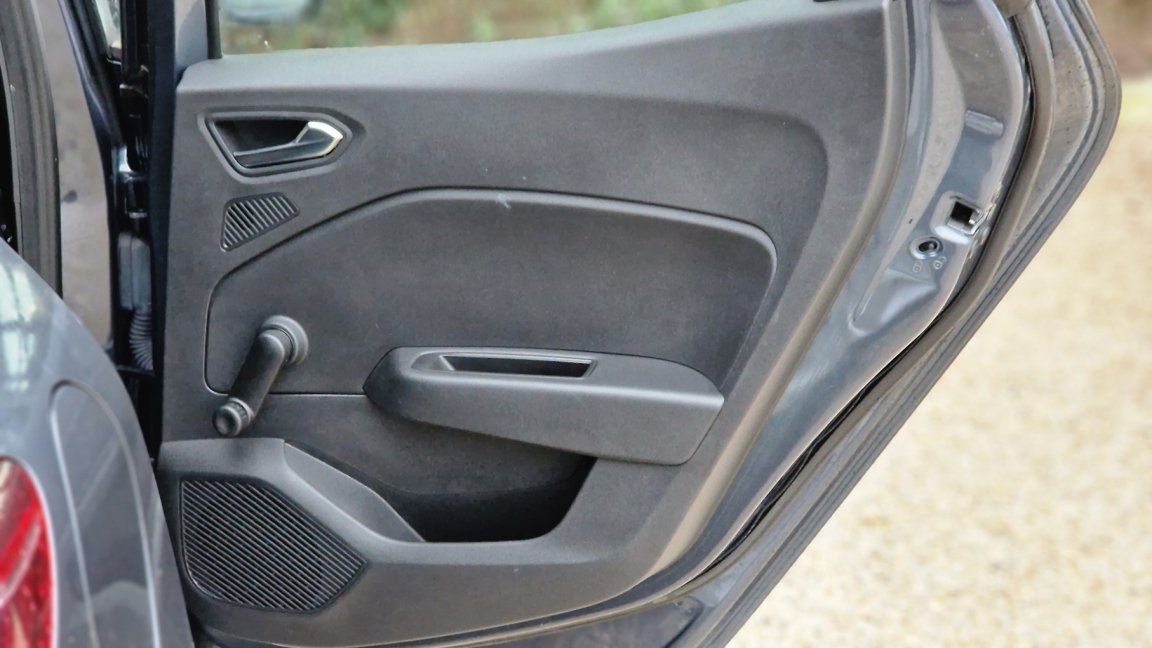 Renault Clio - Photo 18