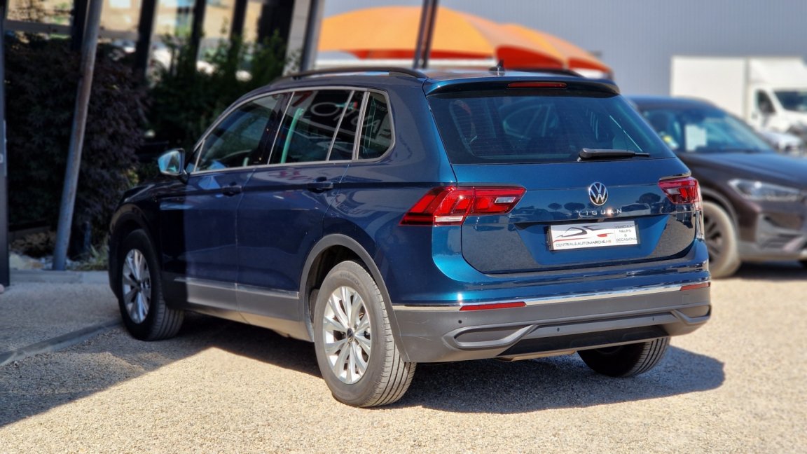Volkswagen Tiguan - Photo 18