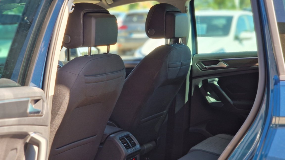 Volkswagen Tiguan - Photo 22