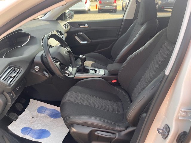 Peugeot 308 - Photo 15