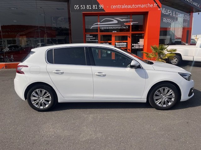 Peugeot 308 - Photo 16