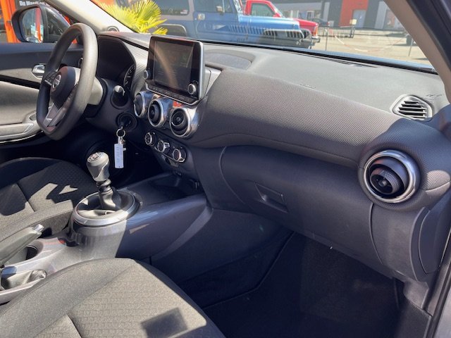 Nissan Juke - Photo 25