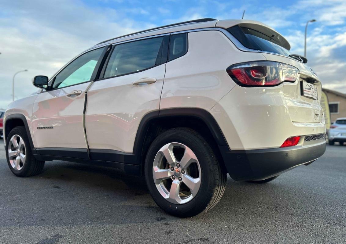 Jeep Compass - Photo 9