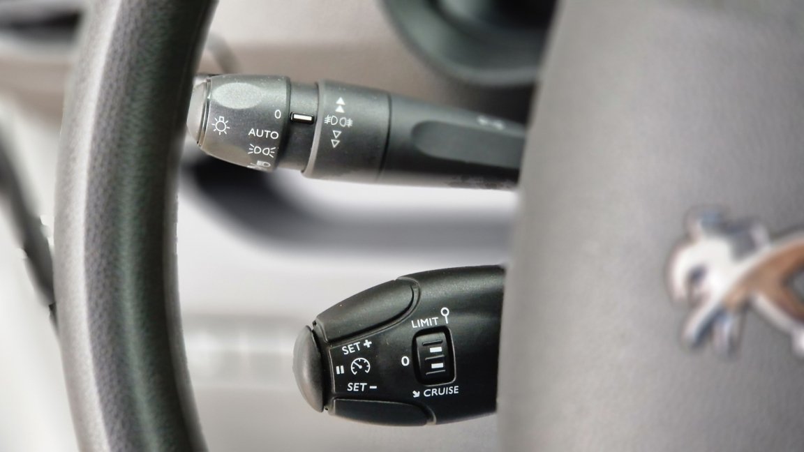 Peugeot Expert - Photo 24