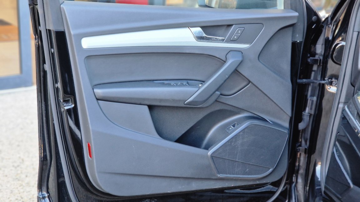 Audi Q5 - Photo 12
