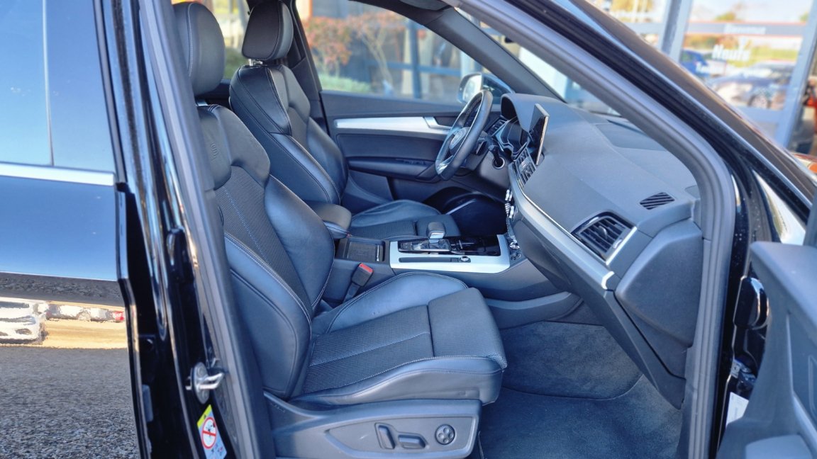 Audi Q5 - Photo 35