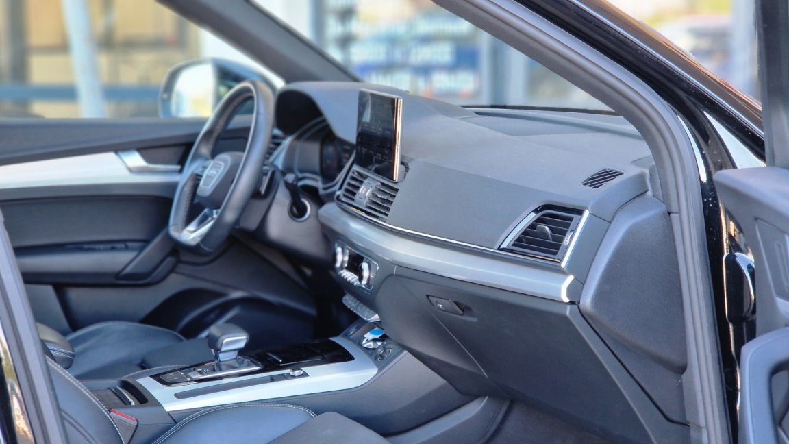 Audi Q5 - Photo 40