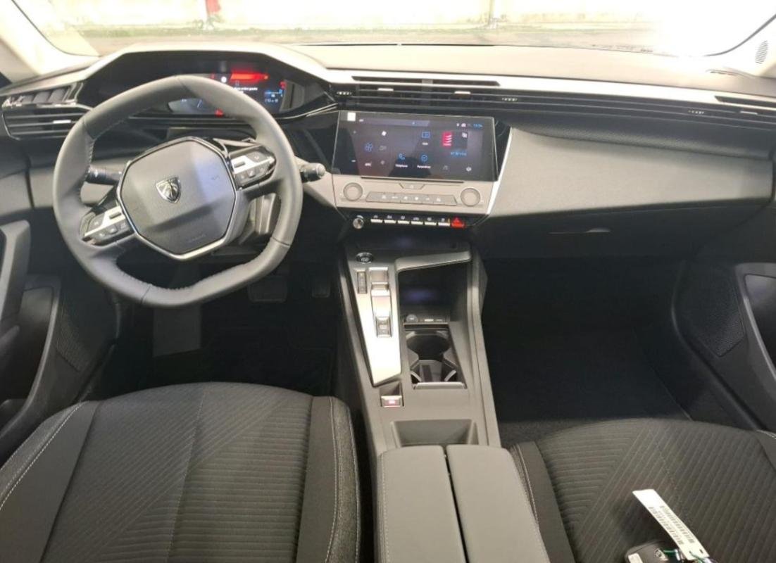 Peugeot 308 - Photo 3