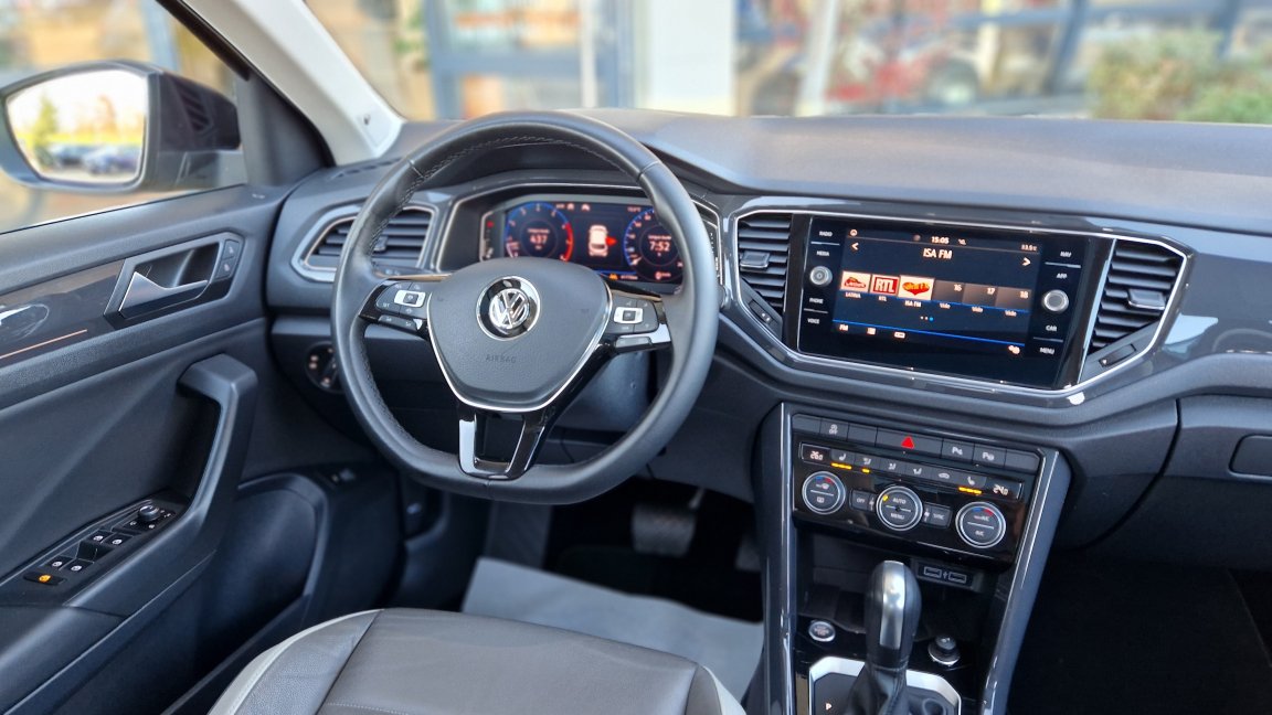 Volkswagen T-Roc - Photo 35