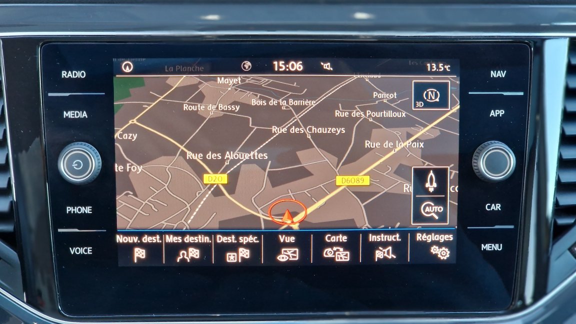 Volkswagen T-Roc - Photo 43