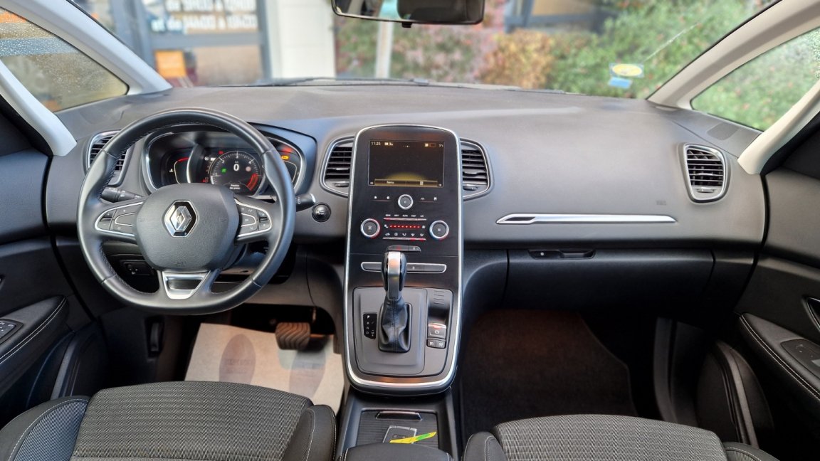Renault Scénic - Photo 25