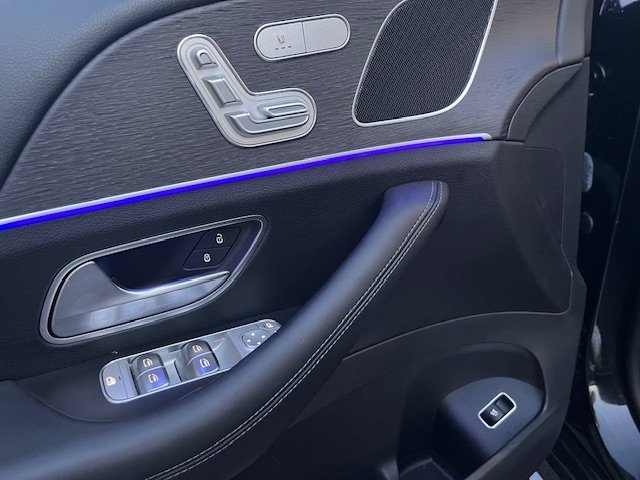 Mercedes E 350 - Photo 37