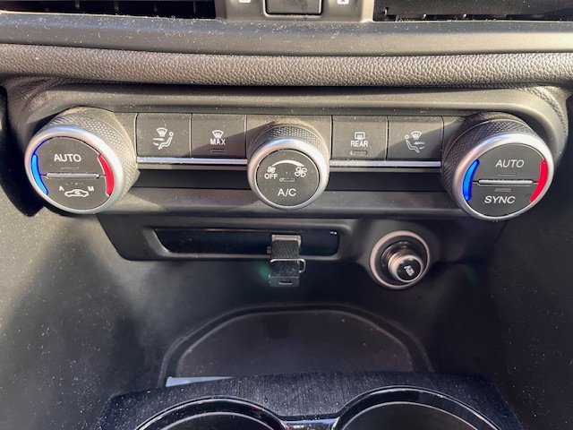 Alfa Romeo Giulia - Photo 17