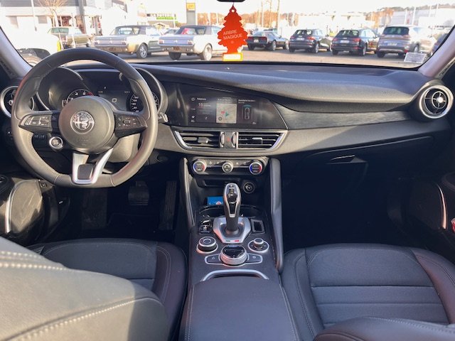 Alfa Romeo Giulia - Photo 9