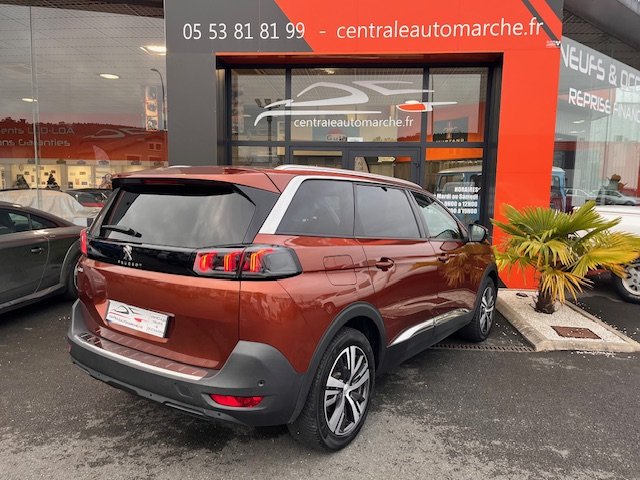 Peugeot 5008 - Photo 2