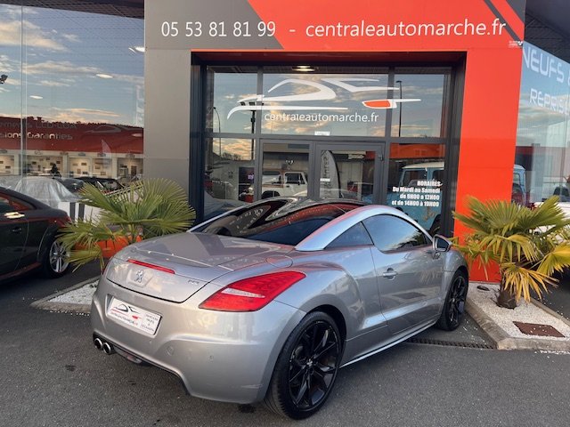 Peugeot RCZ - Photo 2