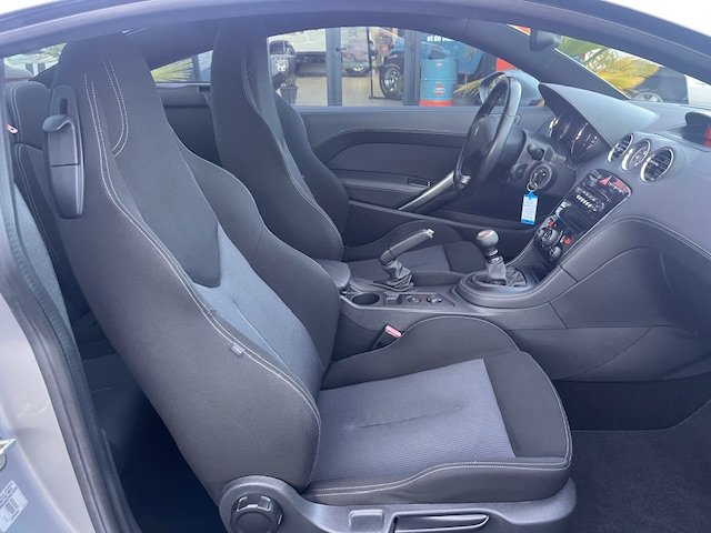 Peugeot RCZ - Photo 28