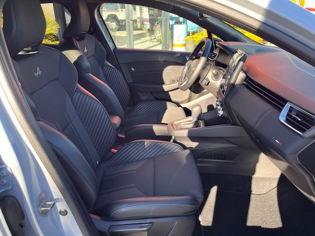 Renault Clio - Photo 19