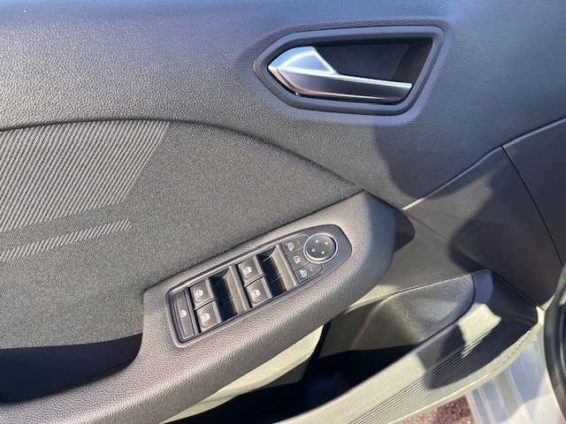 Renault Clio - Photo 24