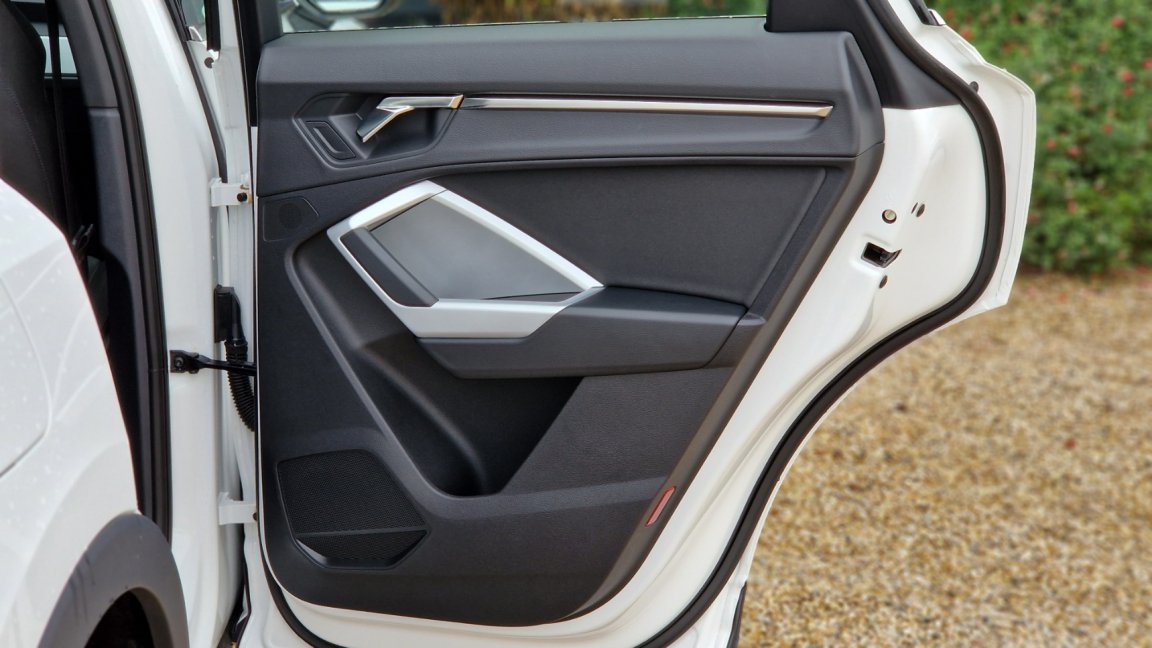 Audi Q3 - Photo 28