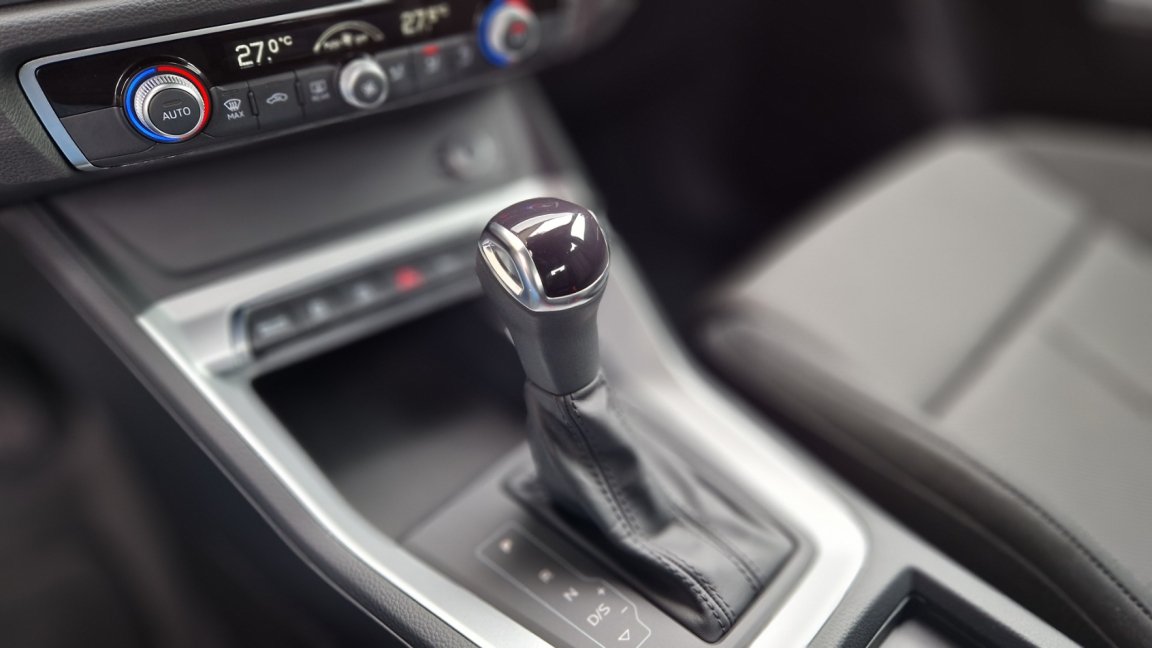 Audi Q3 - Photo 34