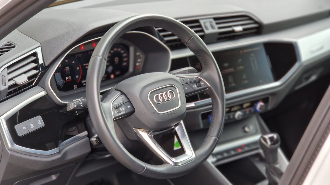 Audi Q3 - Photo 44