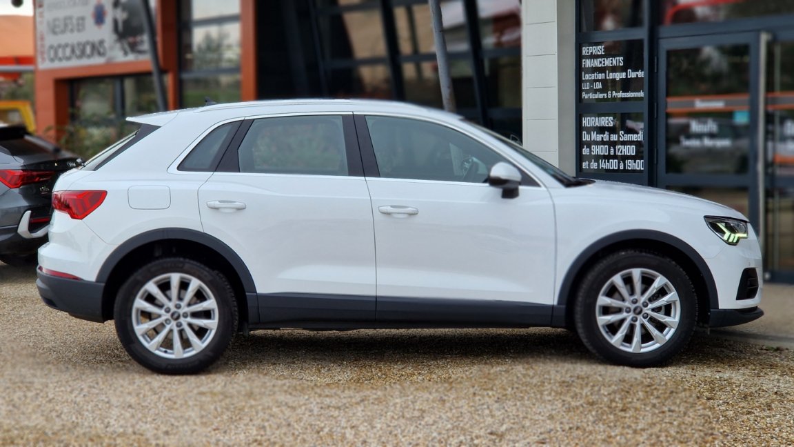 Audi Q3 - Photo 9