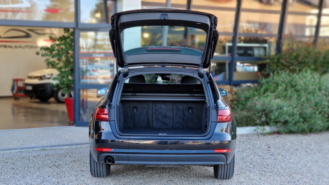 Audi A4 Avant - Photo 18
