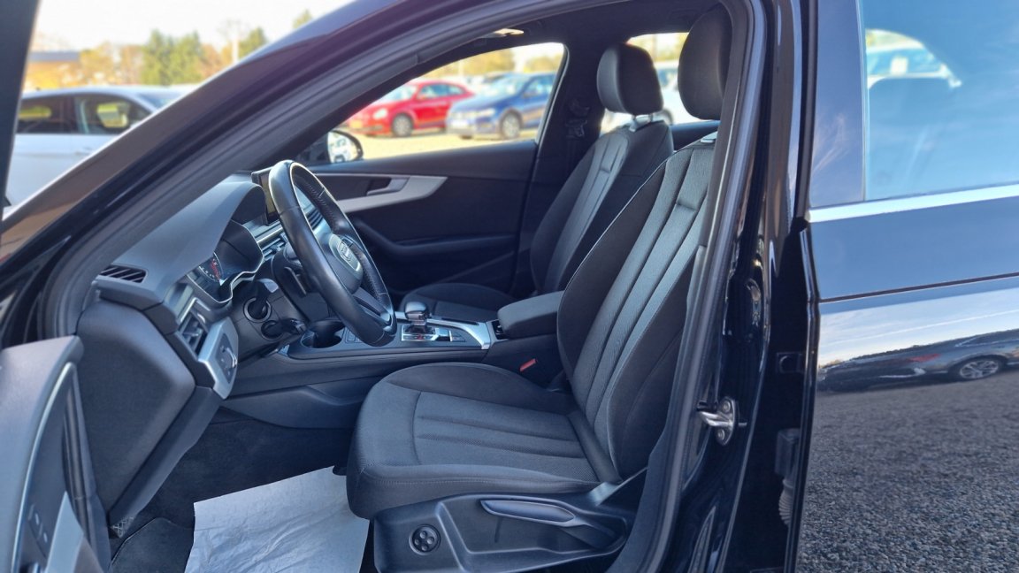 Audi A4 Avant - Photo 21