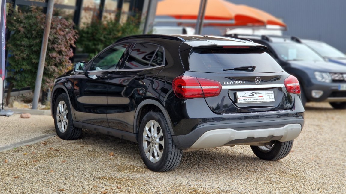 Mercedes Classe GLA - Photo 33
