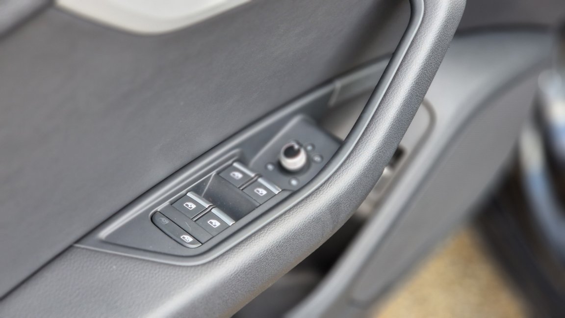 Audi A4 Avant - Photo 18