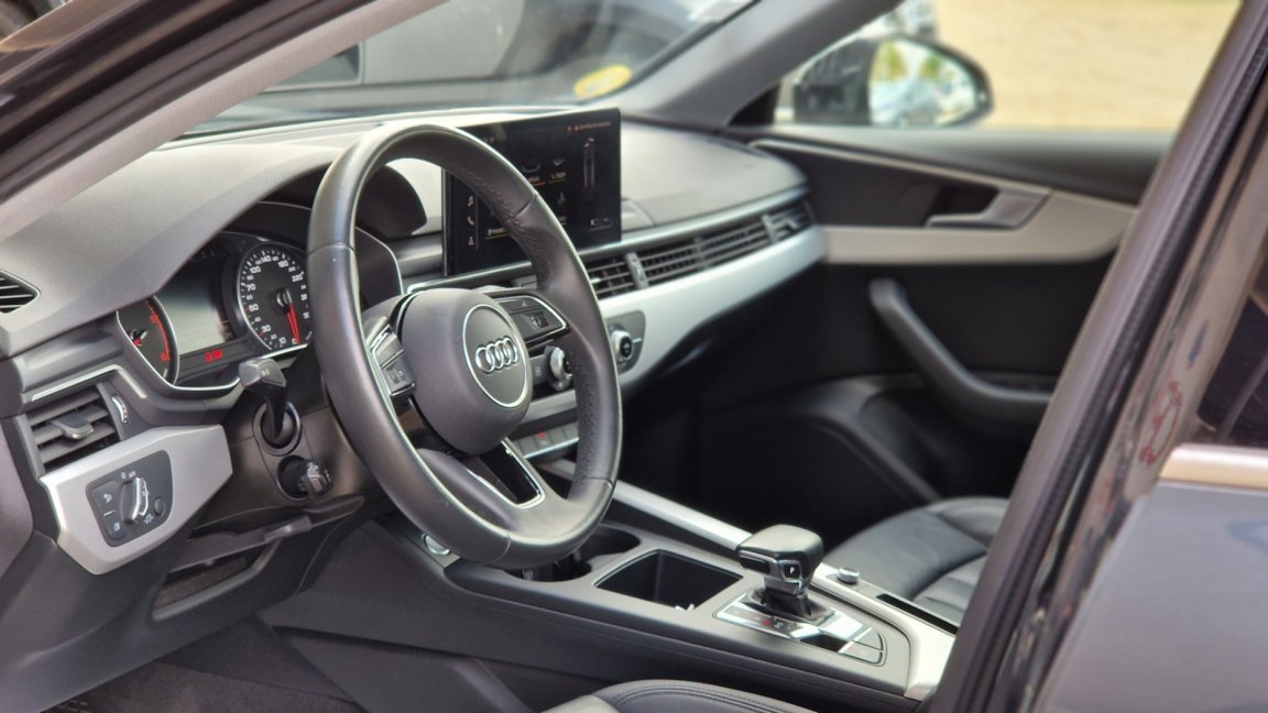 Audi A4 Avant - Photo 19