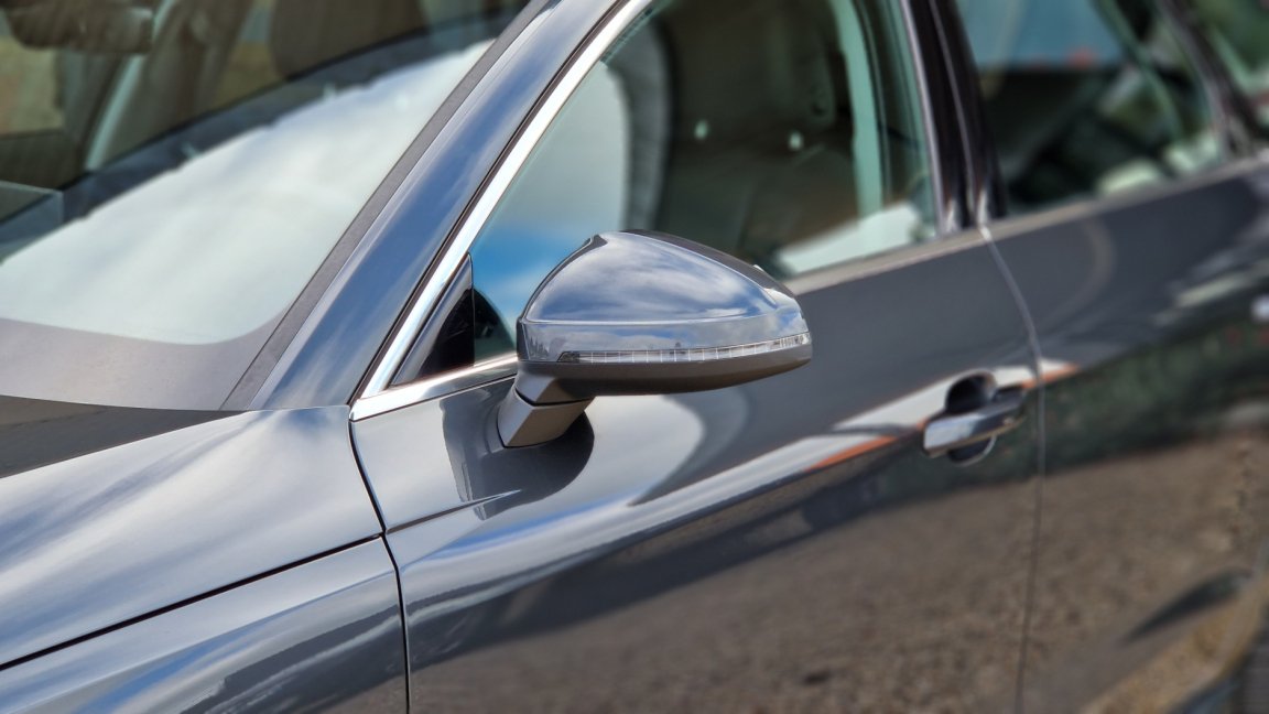 Audi A4 Avant - Photo 8