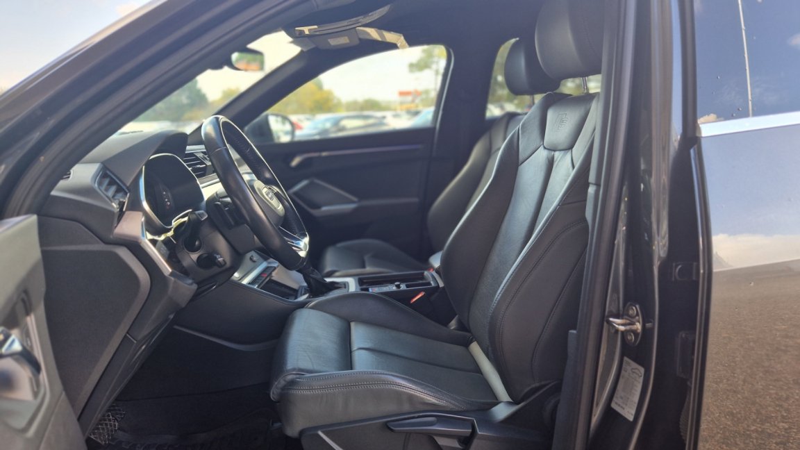 Audi Q3 Sportback - Photo 23