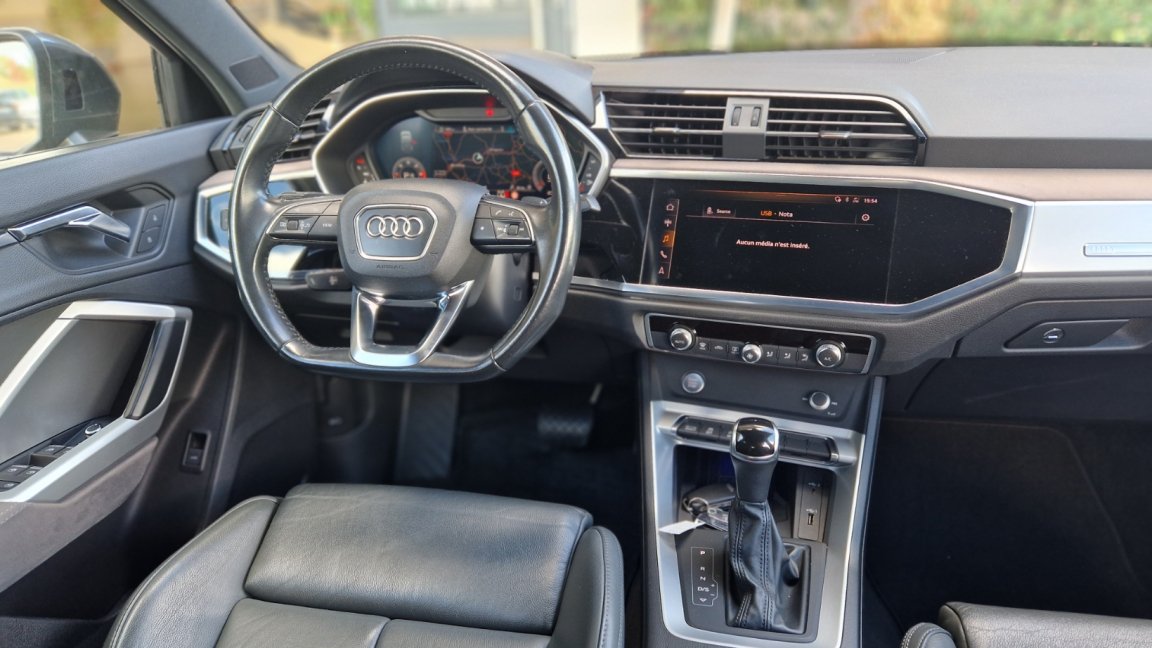 Audi Q3 Sportback - Photo 38