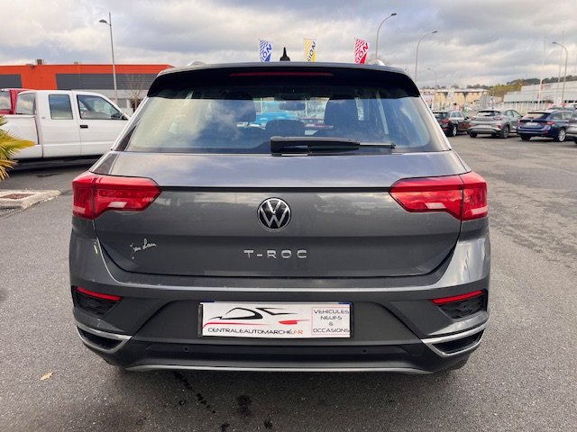Volkswagen T-Roc - Photo 11
