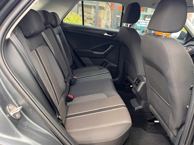 Volkswagen T-Roc - Photo 15