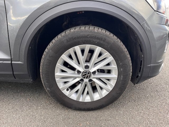 Volkswagen T-Roc - Photo 36