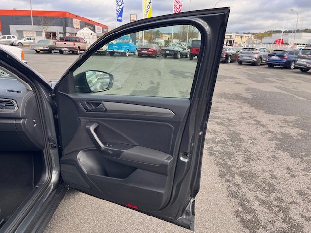 Volkswagen T-Roc - Photo 49