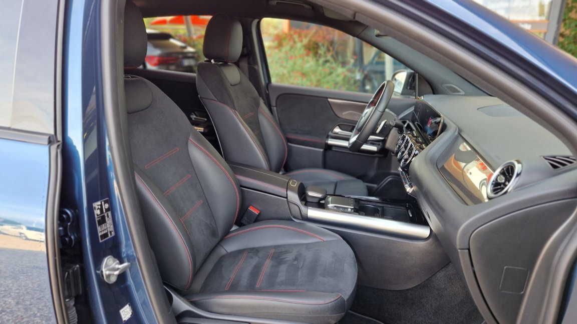 Mercedes Gla - Photo 22