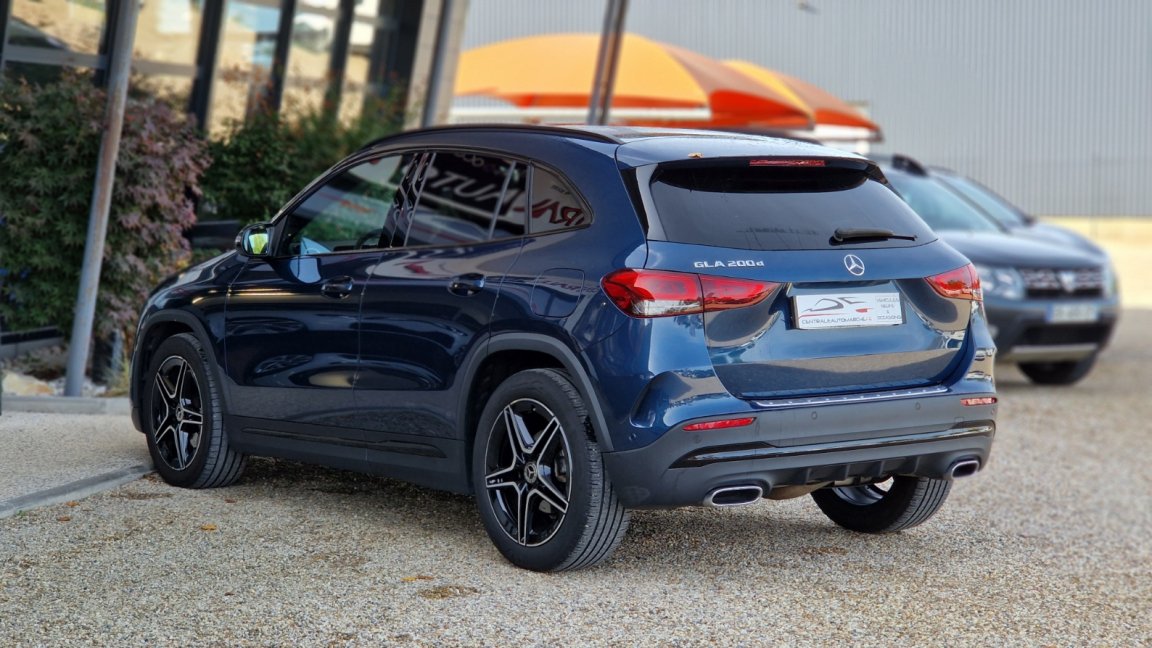 Mercedes Gla - Photo 26