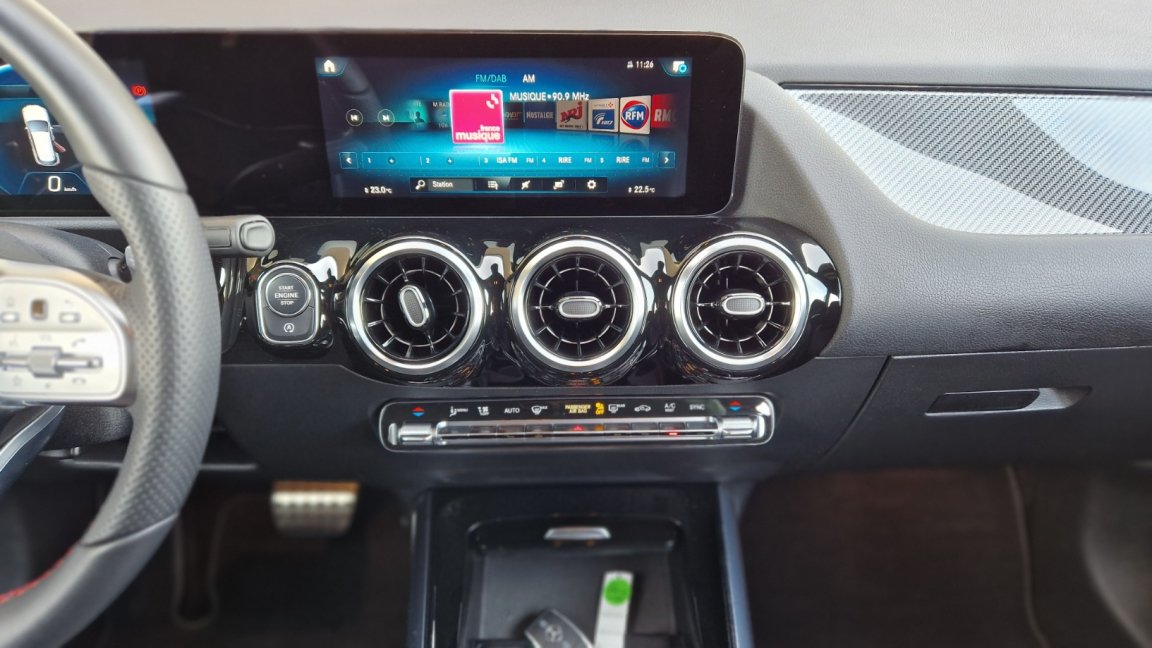 Mercedes Gla - Photo 28
